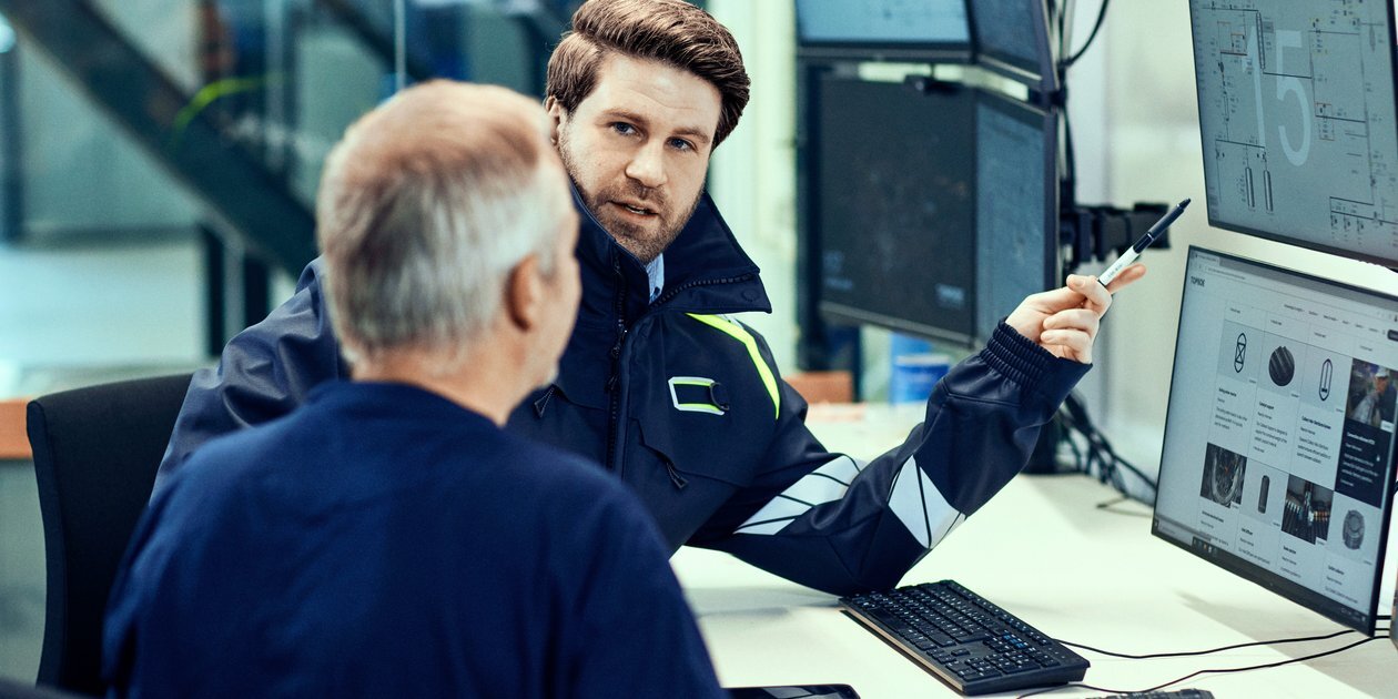 Hydrocracking in petroleum course